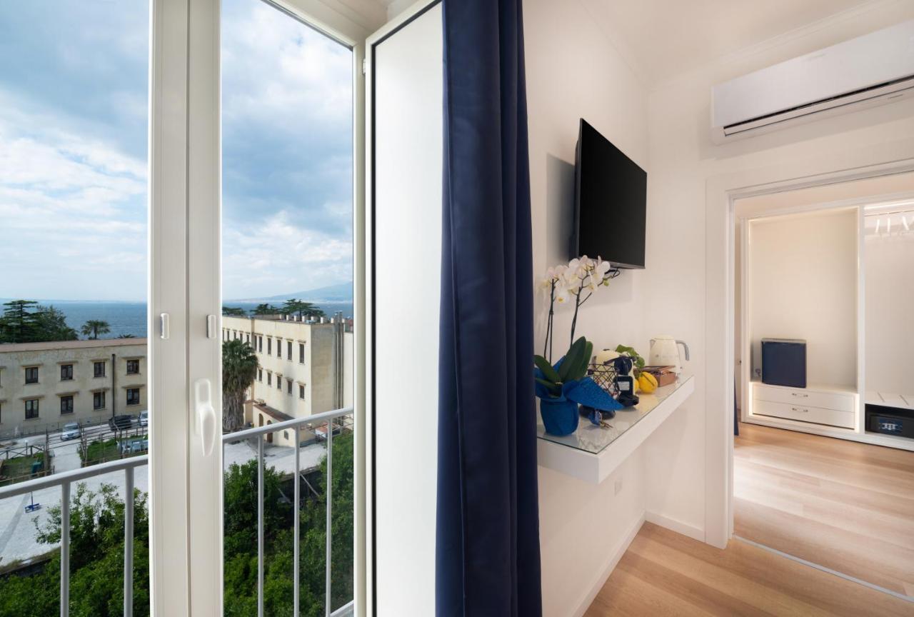 The Attico Bed and Breakfast Σορέντο Εξωτερικό φωτογραφία
