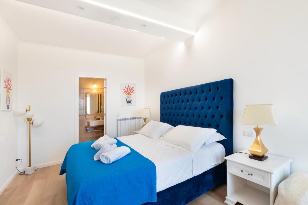 The Attico Bed and Breakfast Σορέντο Εξωτερικό φωτογραφία