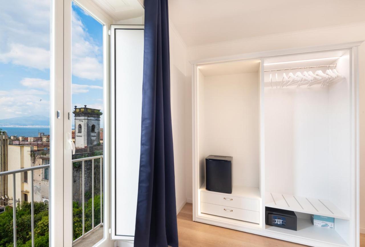 The Attico Bed and Breakfast Σορέντο Εξωτερικό φωτογραφία