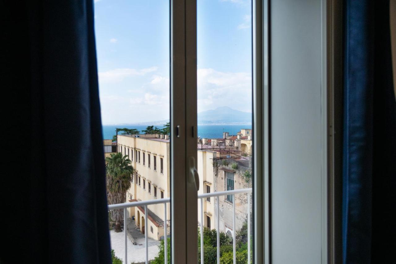 The Attico Bed and Breakfast Σορέντο Εξωτερικό φωτογραφία